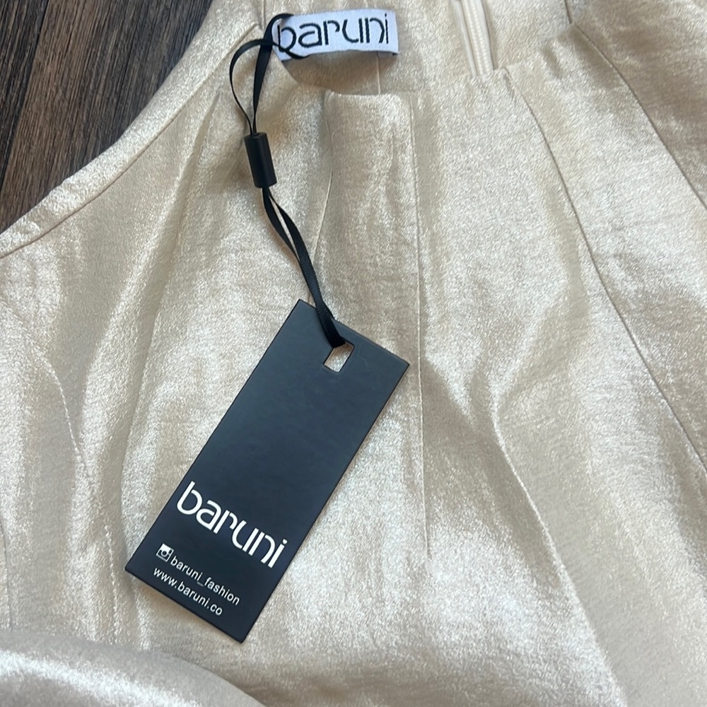 Baruni Sahda Dress Off White - Picture 6 of 9